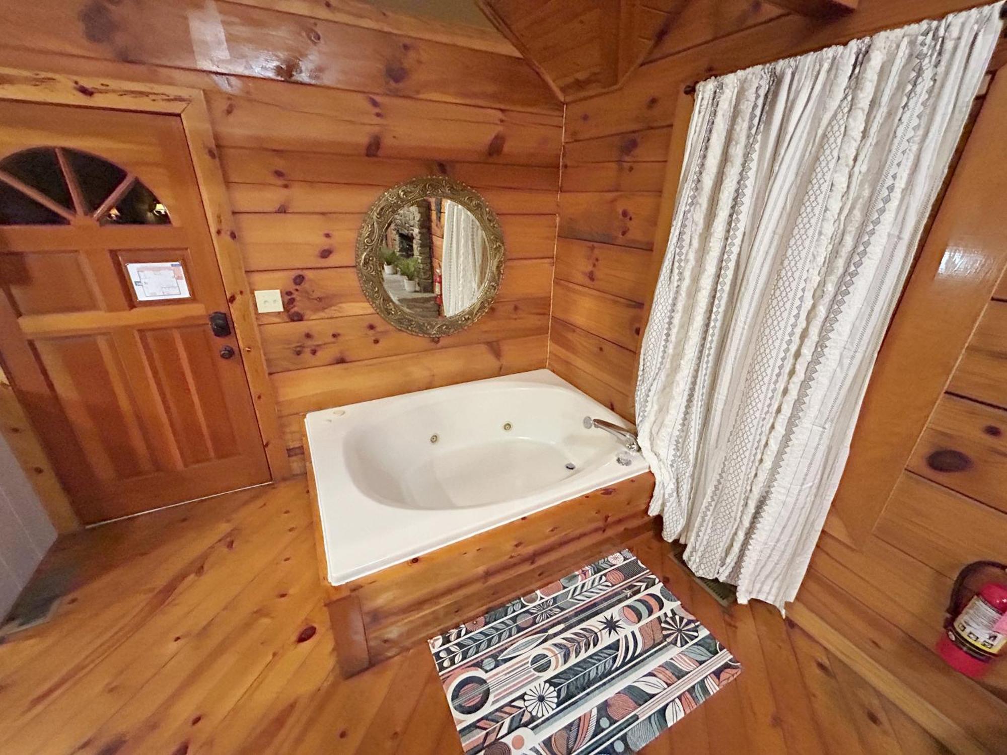 Honeymoon Hideaway Villa Gatlinburg Eksteriør bilde