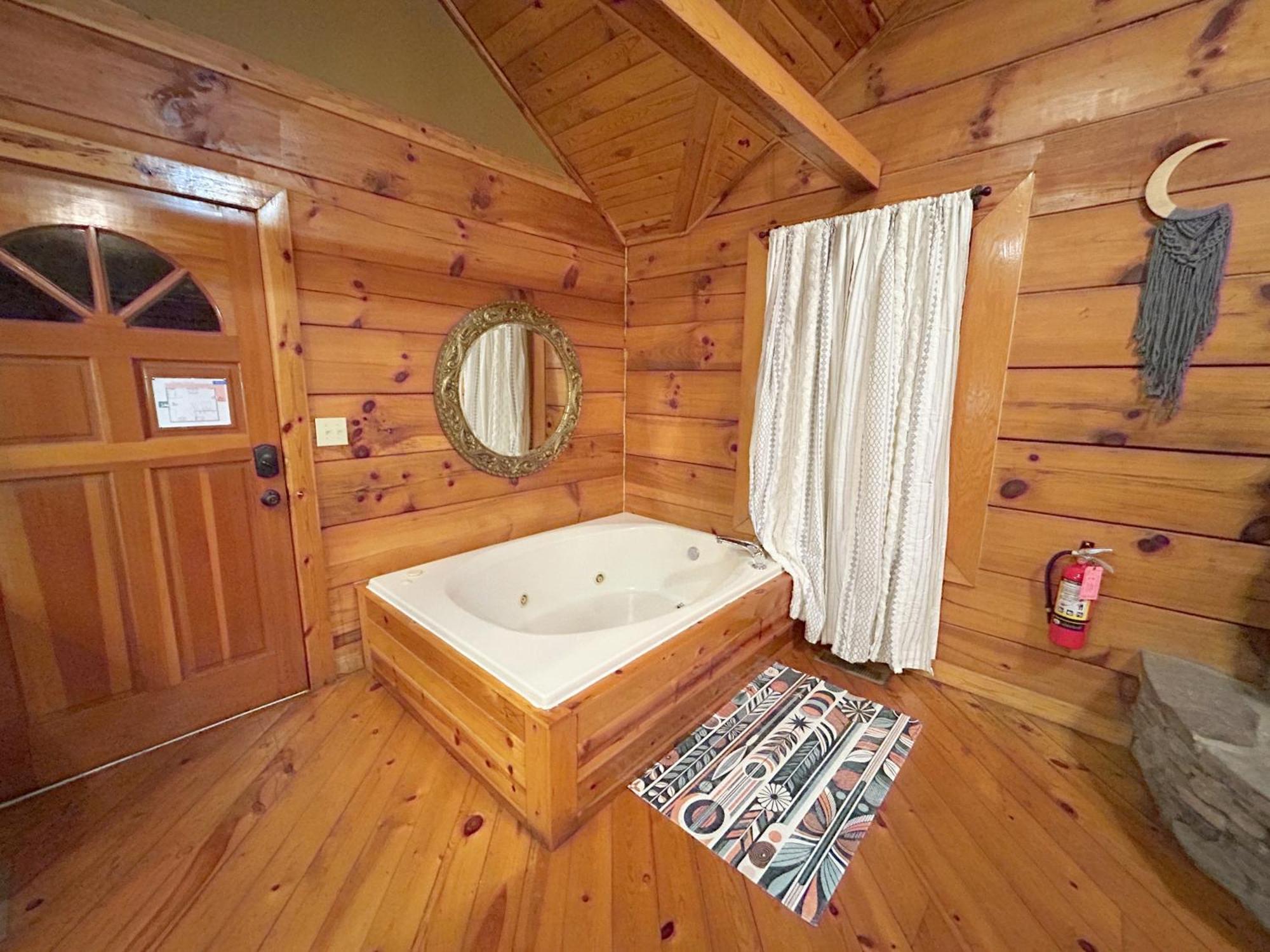 Honeymoon Hideaway Villa Gatlinburg Eksteriør bilde