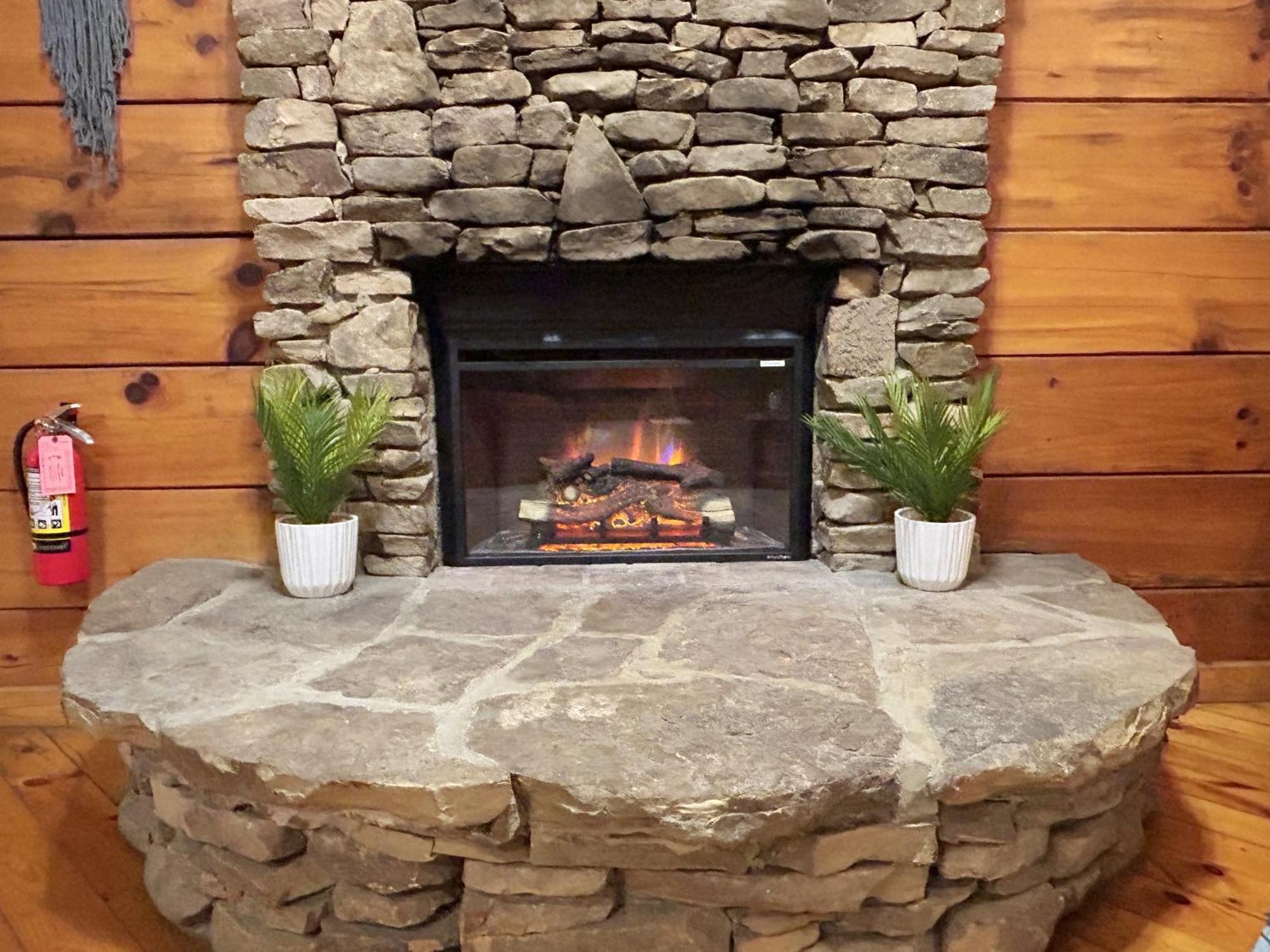 Honeymoon Hideaway Villa Gatlinburg Eksteriør bilde