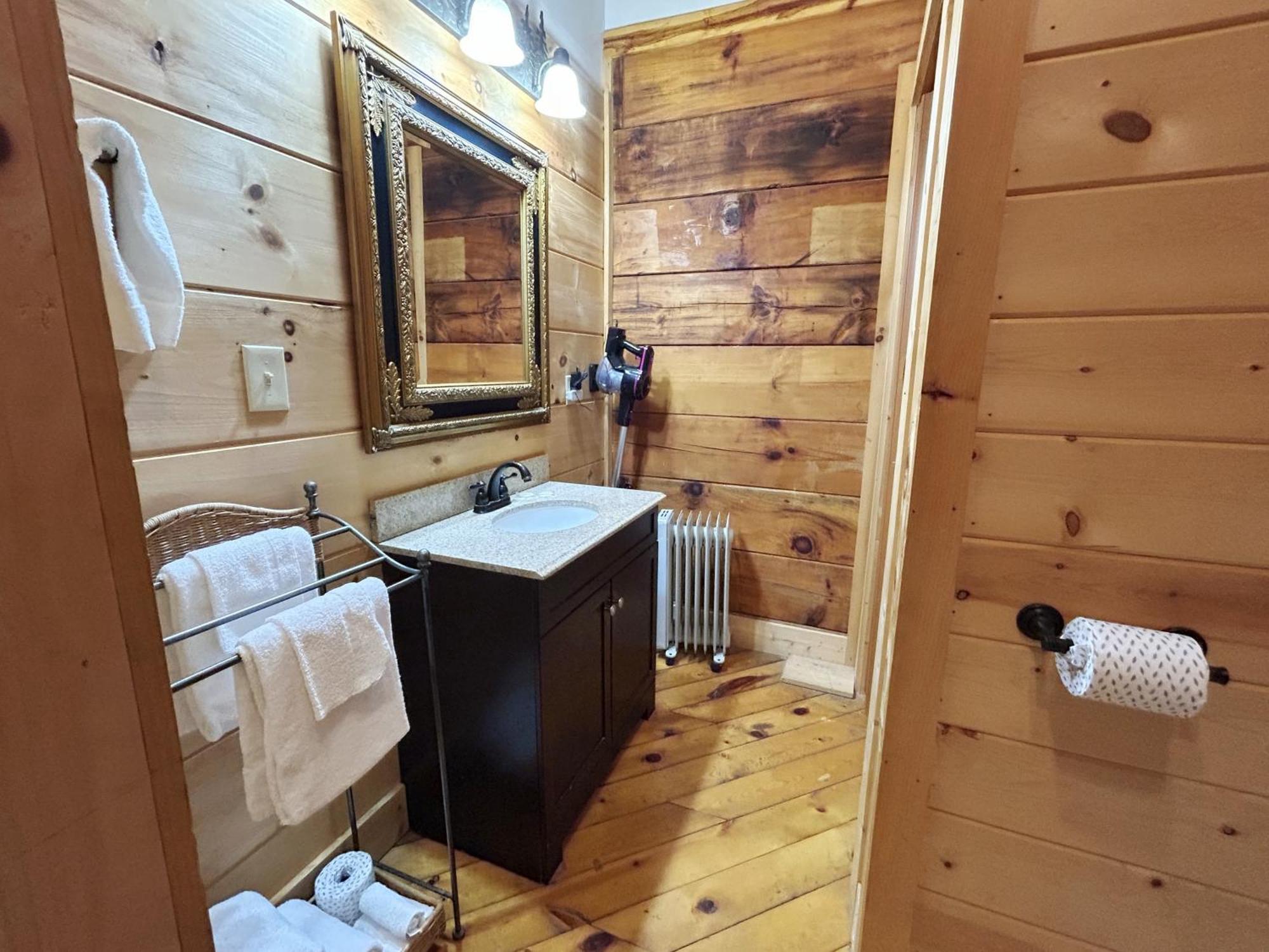 Honeymoon Hideaway Villa Gatlinburg Eksteriør bilde