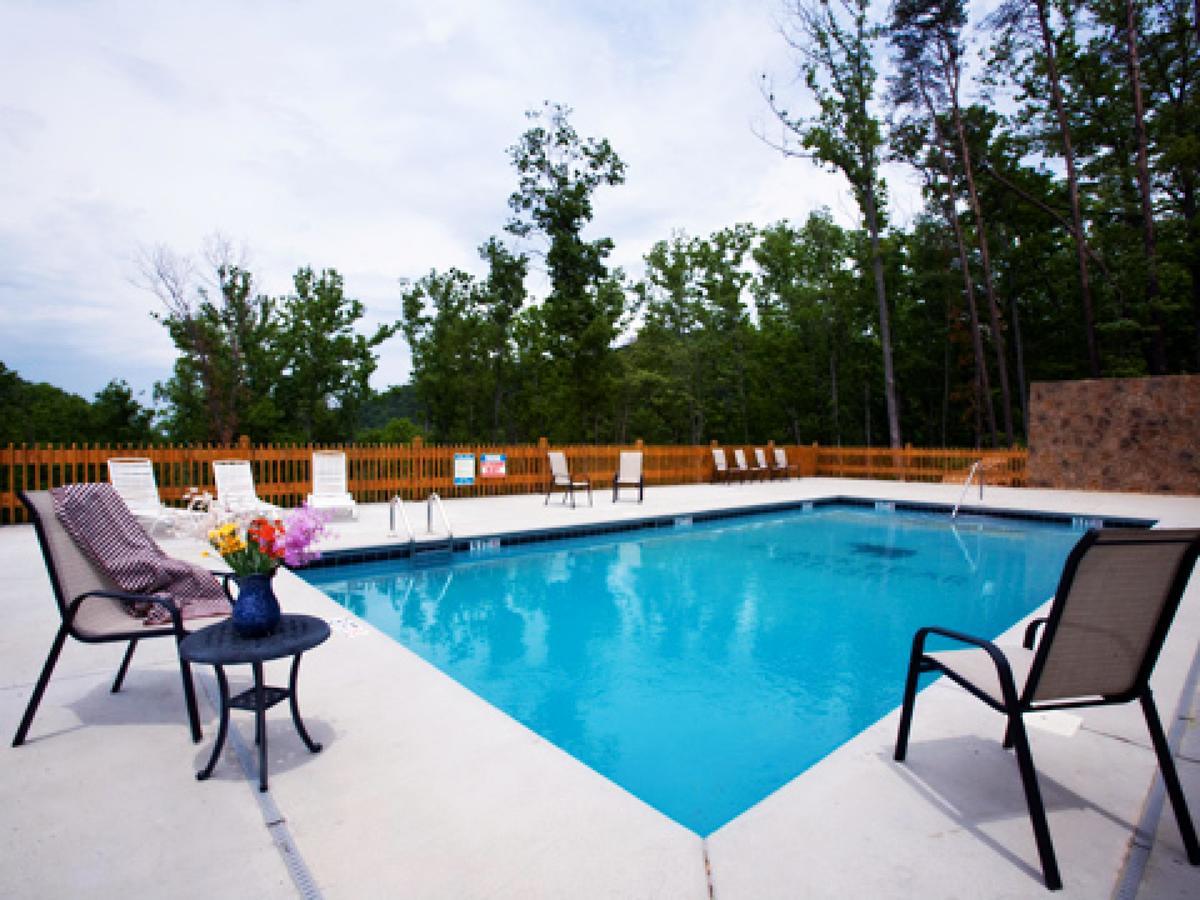 Honeymoon Hideaway Villa Gatlinburg Eksteriør bilde
